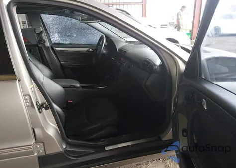 2004 Mercedes-Benz C 230 Kompressor Sport/Sport from USA, damaged, VIN WDBRF40J04A581570